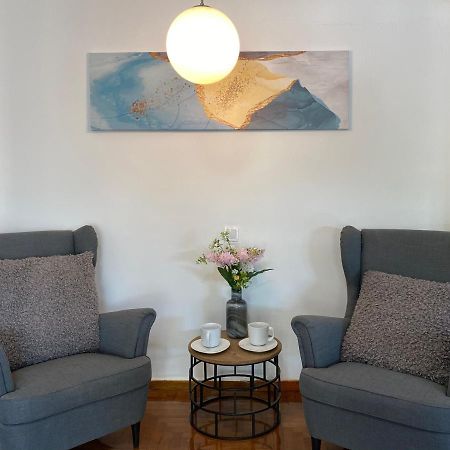 أثينا Galaxy Home Spacious & Renovated Apartment المظهر الخارجي الصورة